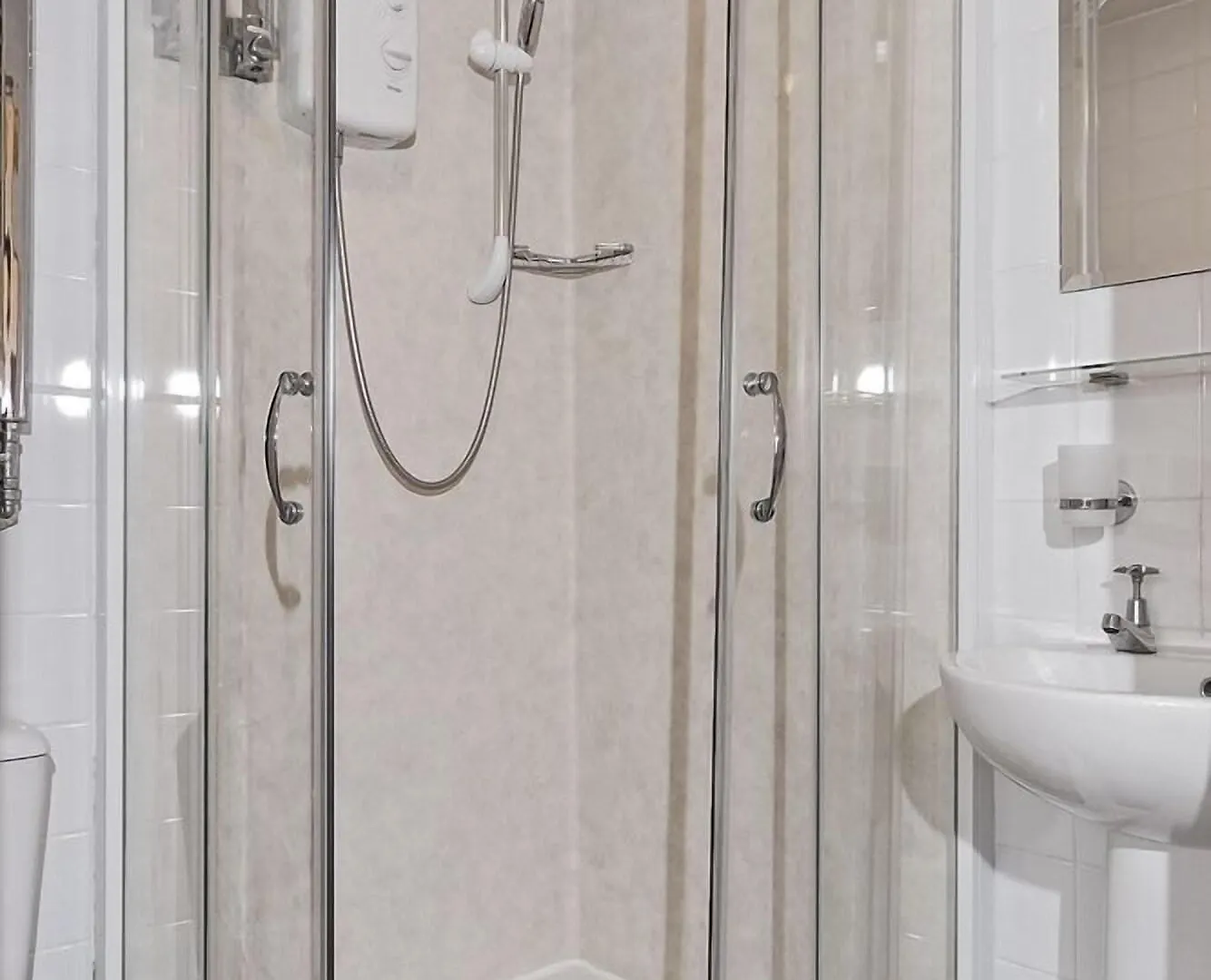 Thorne Central Guest House Doncaster 3*,